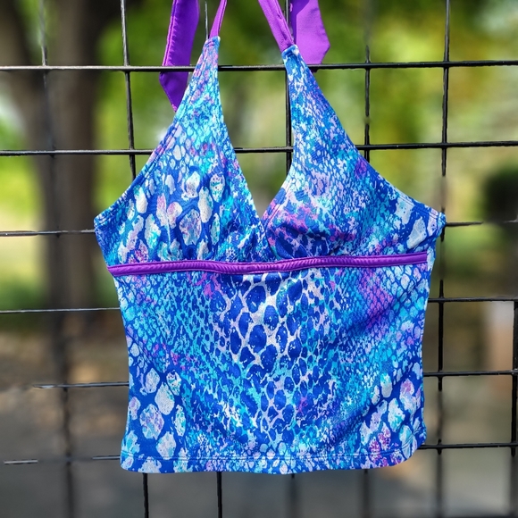 Shimmery Mermaid Swim Top - Picture 5 of 6
